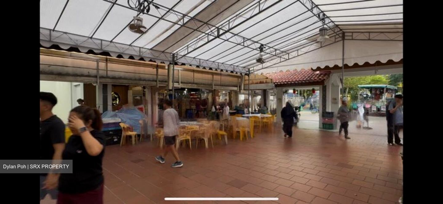 Yishun Avenue 11 (D27), Shop House #451062991